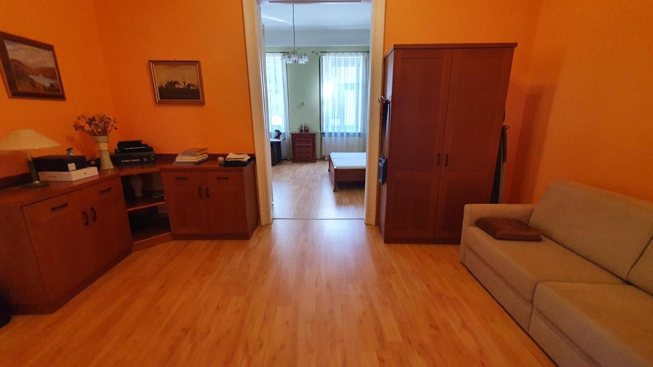 Casa Tajola Apartment Kecskemét Exterior foto